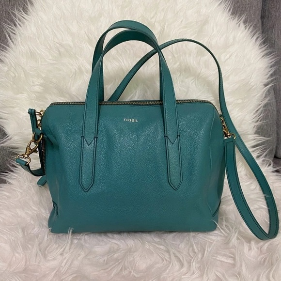 Fossil Handbags - Host Pick!❤️Fossil Sydney Satchel